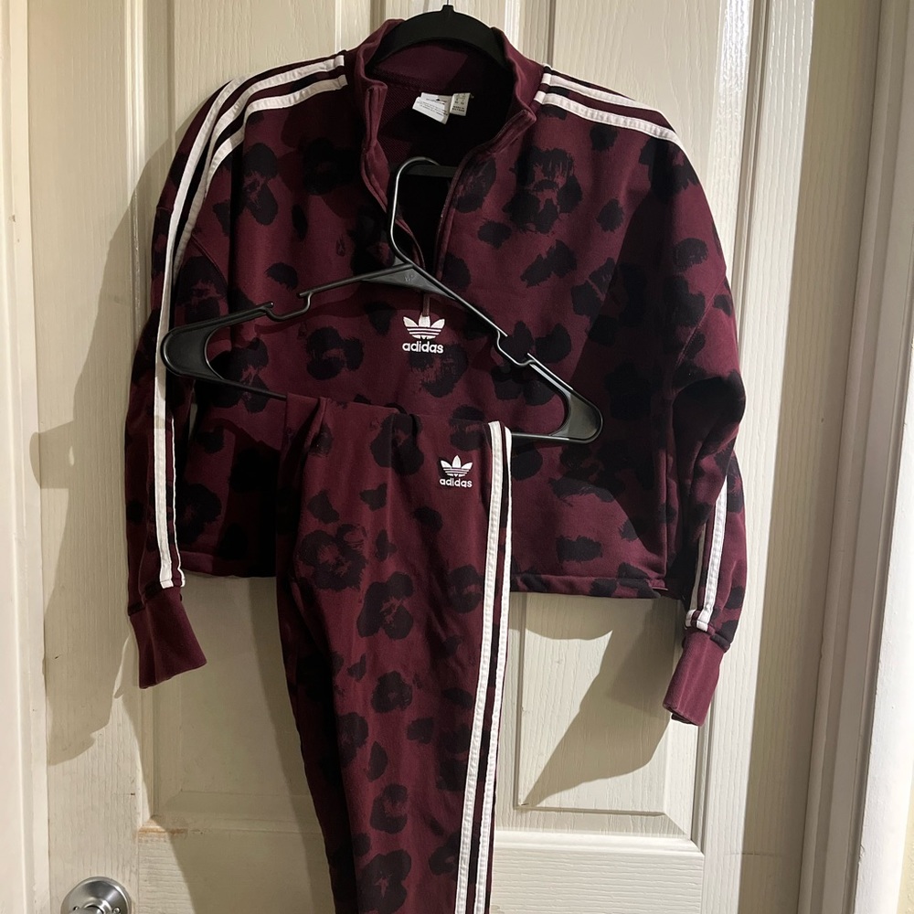 Adidas, maroon, leopard tracksuit, top is a crop fit. Worn only a few times.